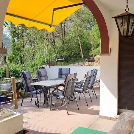 Haus Sonnenschein Feriehus Purasca